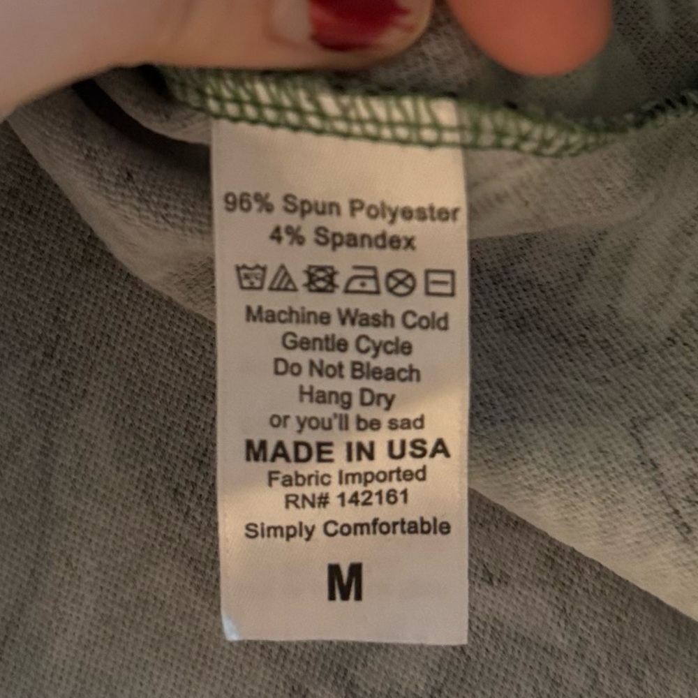 “LuLaRoe Cassie” Medium Green Beautiful Butterfly Patterned Pencil Skirt - Picture 3 of 5